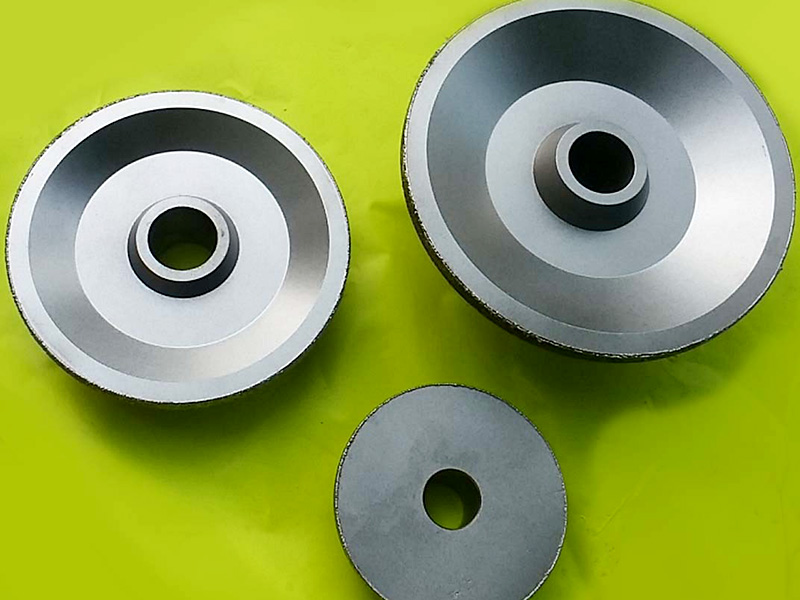 鉆石砂輪磨料的選用技巧與應(yīng)用場景深度解析